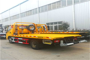 武宁附近拖车救援搭电